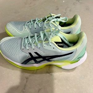 ASICS tennis shoes